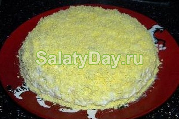 Вкусный салат с курицей &laquo;Любимица&raquo;