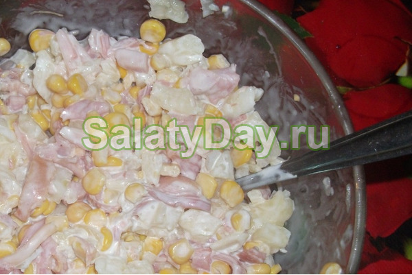 Салат "Легкий" на праздничный стол