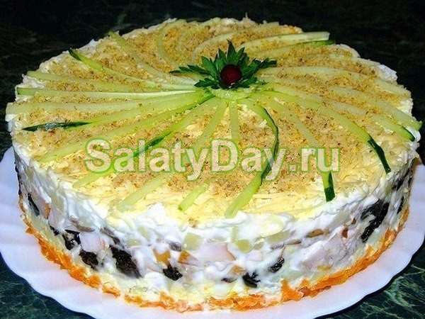 Салат-торт "Кругляш"