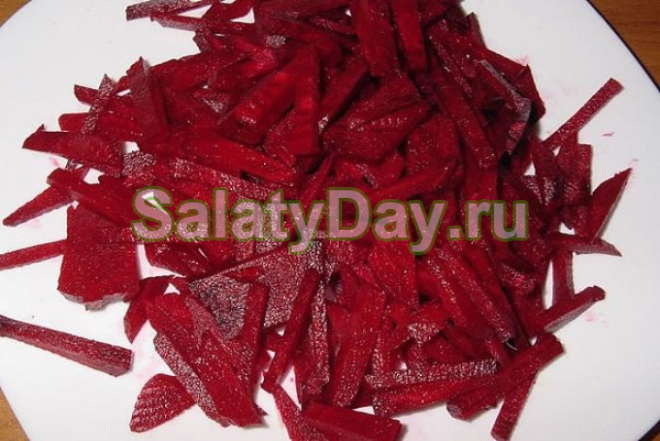 Салат из капусты и свеклы на зиму