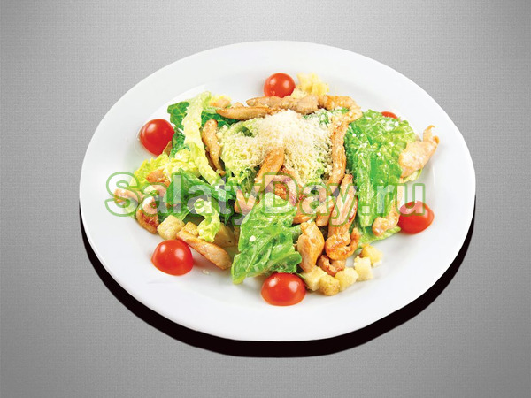 Цезарь с курицей и соусом