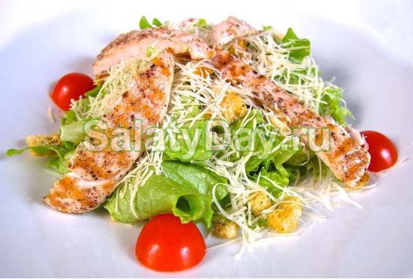 Цезарь с курицей и укропом