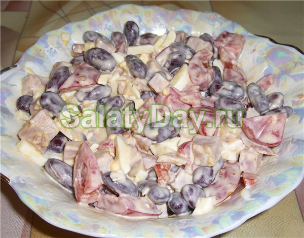 Салат с куриной печенью и сыром