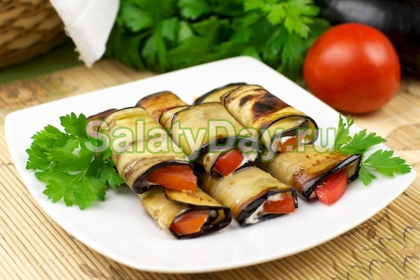 Рулетики из баклажанов с сыром и чесноком