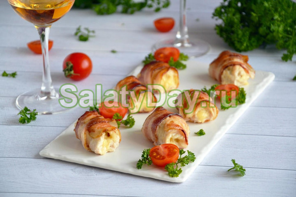 Куриный рулет с беконом