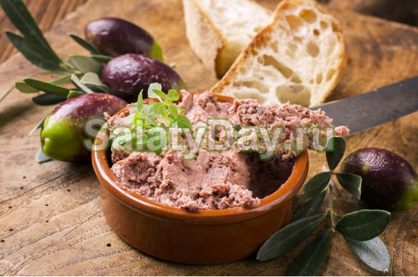 Паштет из печени и куриных сердечек