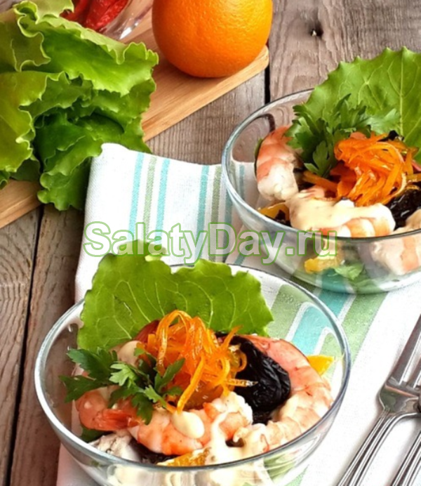 Салат с курицей и креветками "Франческа"