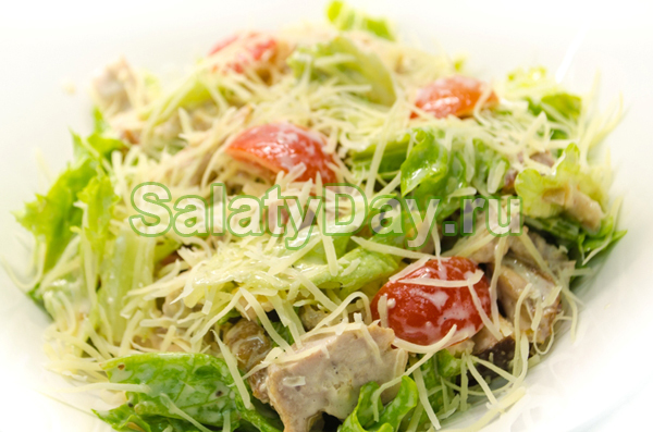 Салат Цезарь с курицей по-домашнему