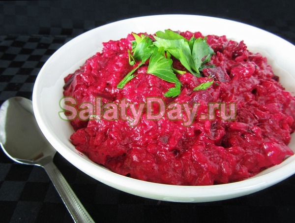 Обычный салат для вкусного Дня рождения