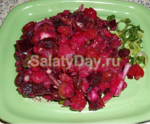 Салат &laquo;Винегрет с фасолью и грибами&raquo;