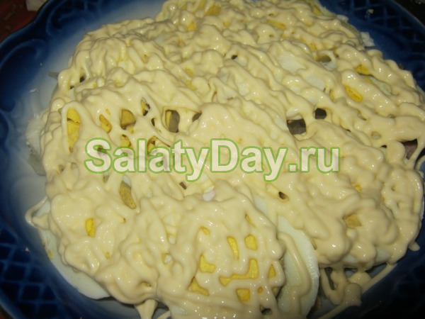 Салат невеста с говядиной