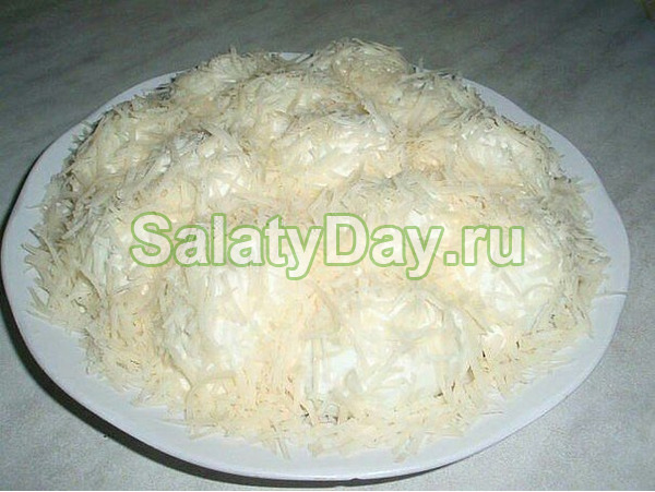 Салат сугроб с тунцом
