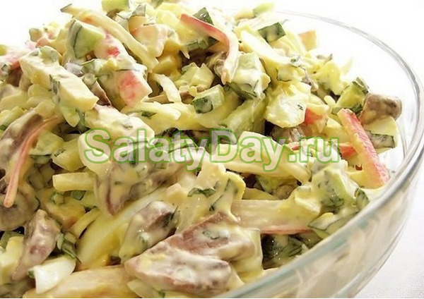 Салат из крабовых палочек с маринованными грибами