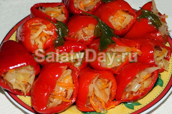 Перец, фаршированный капустой