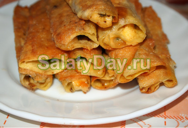 Сырные палочки из лаваша, с чесноком и зеленью
