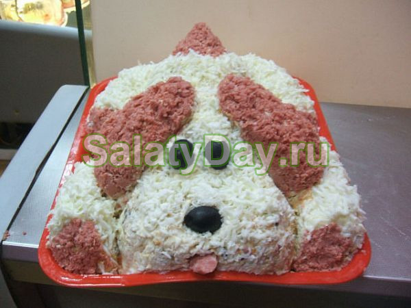 Мясной салат с грибами