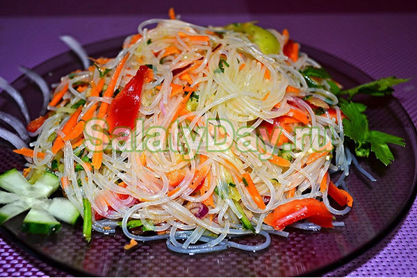 Фунчоза по-корейски с овощами