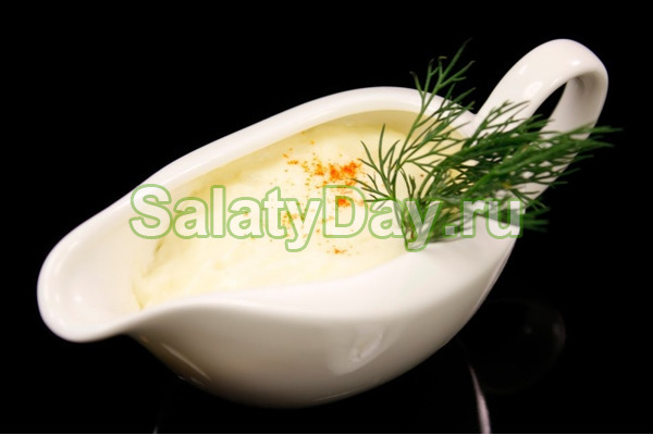 Соус с белым луком для "Цезаря"